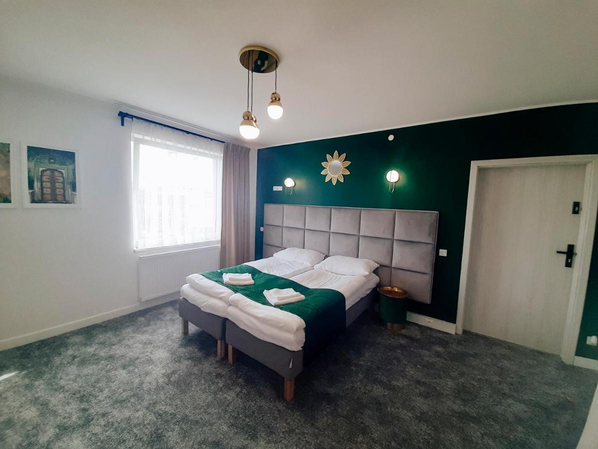 Wyjatkowe Smaki Bed & Breakfast Pruszcz Gdanski Luaran gambar
