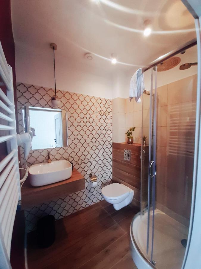 Wyjatkowe Smaki Bed & Breakfast Pruszcz Gdanski Luaran gambar